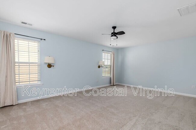 Building Photo - 331 Spring Hill Pl