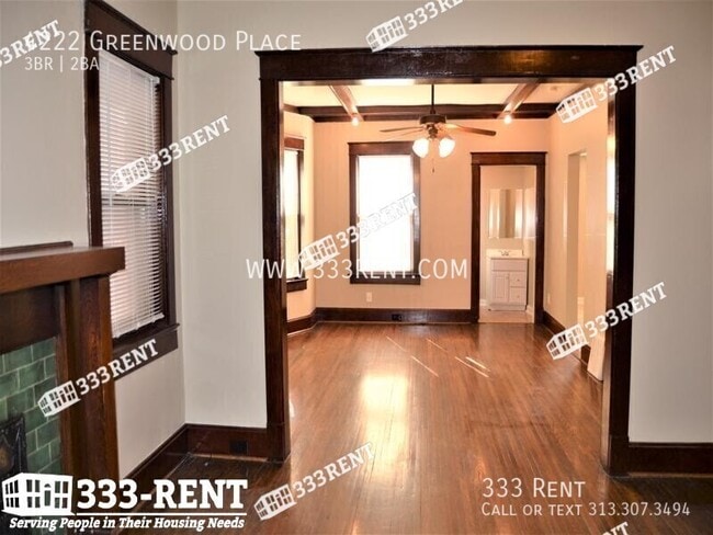 Building Photo - 4222 Greenwood Pl