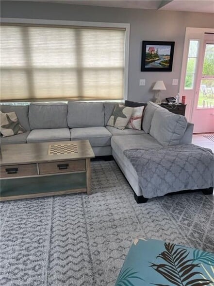 Building Photo - 115 Holden Rd