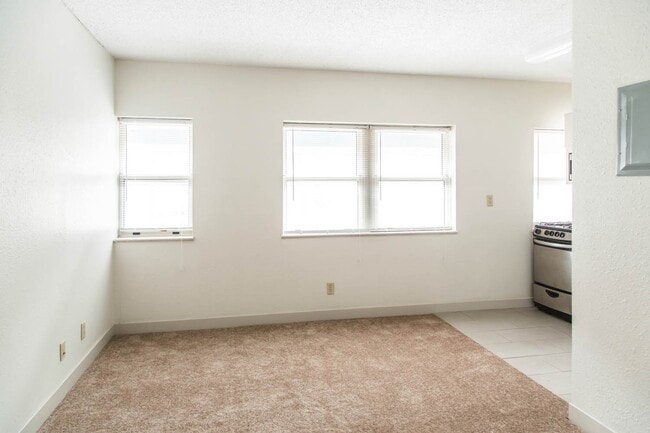 Interior Photo - Alexander