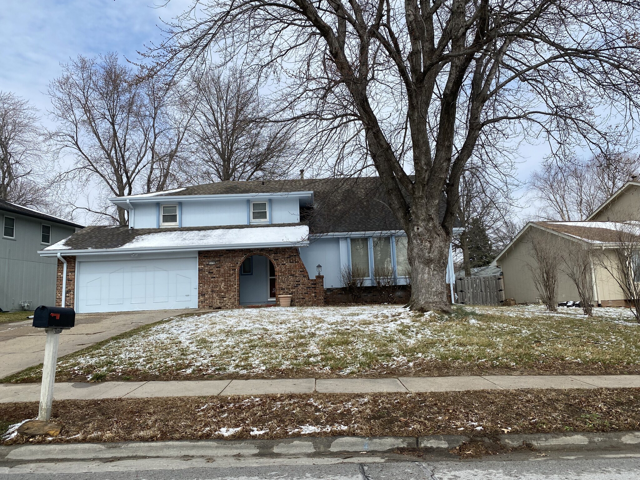 Building Photo - 14706 Harvey Oaks Ave