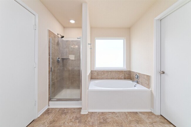 Building Photo - 3307 Upland Spring Trace