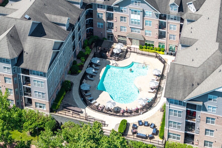 Primary Photo - Merion Riverwalk Apartment Homes