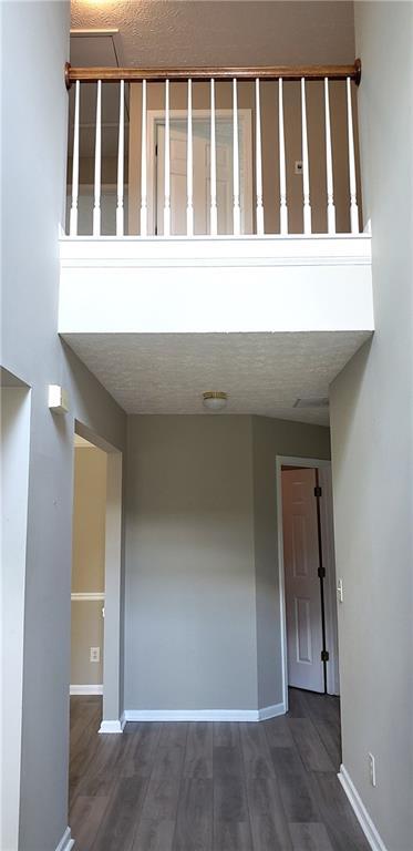 Building Photo - 204 Wild Flower Ln