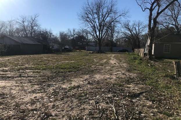 Building Photo - 530 Raymac St