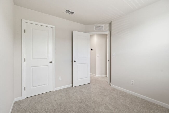 Building Photo - New Build Townhome