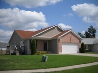 Building Photo - 3905 Emerald Leaf Ct