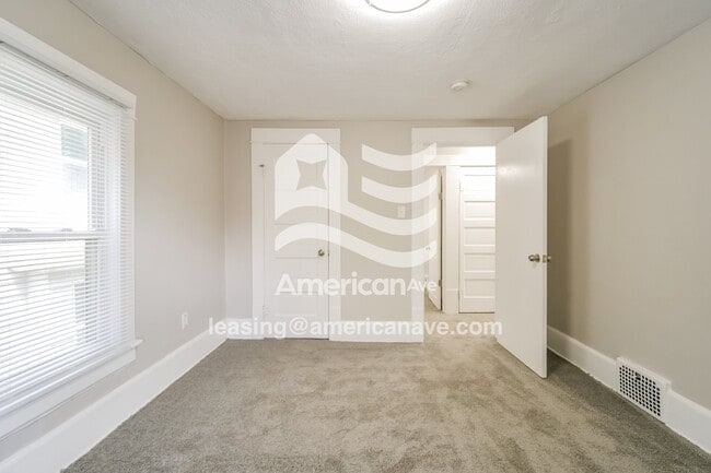 Building Photo - 2171 11th St SW