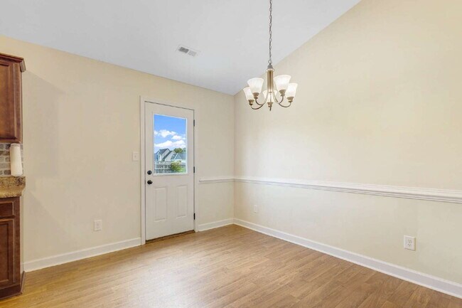 Building Photo - 102 Bridgeport Dr