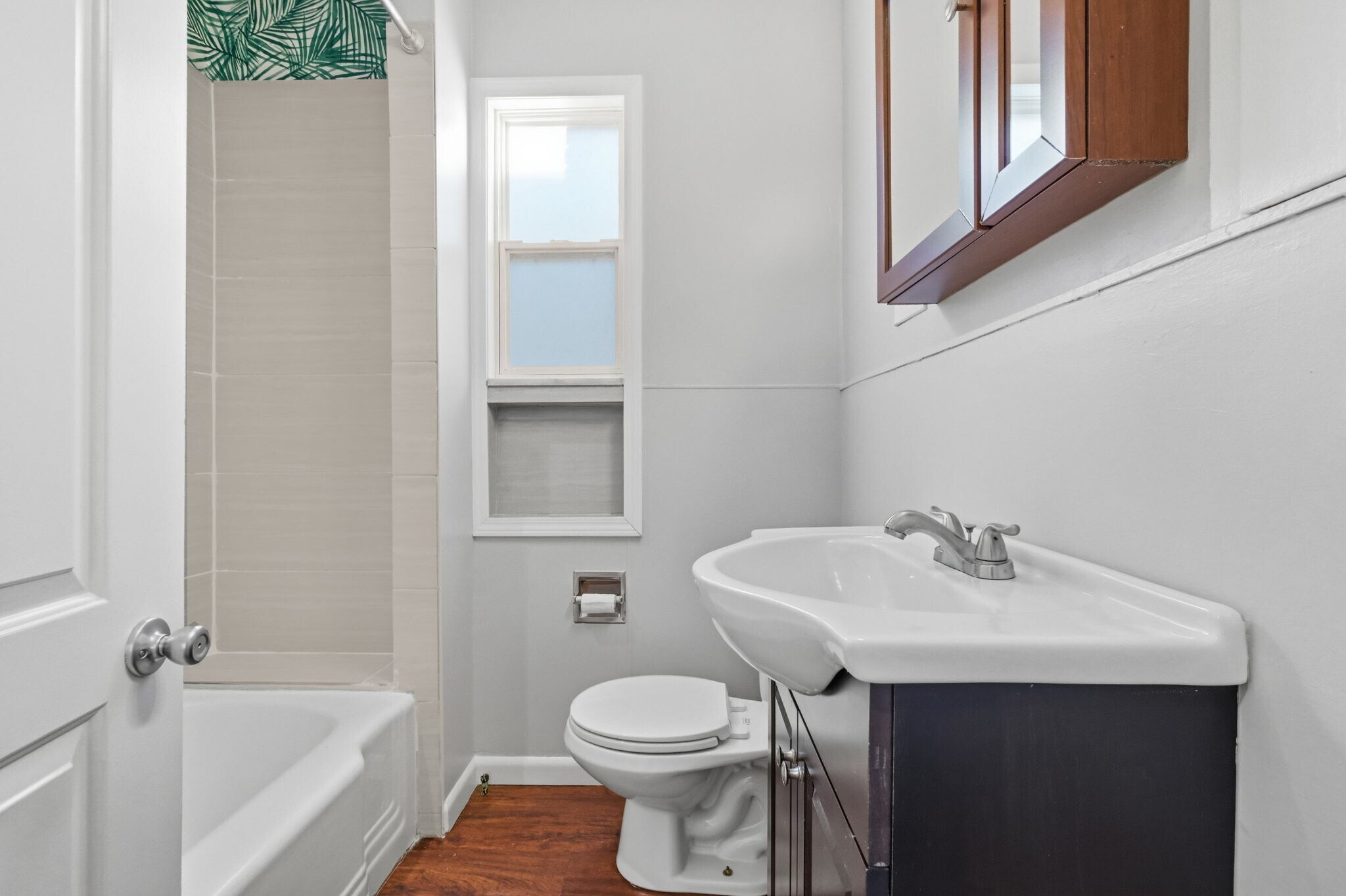 Building Photo - 2303 Sherbrook St