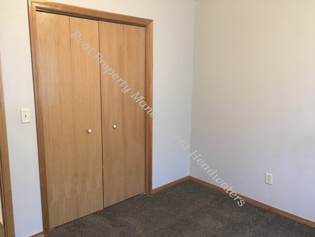 Building Photo - 3838 Tulip St