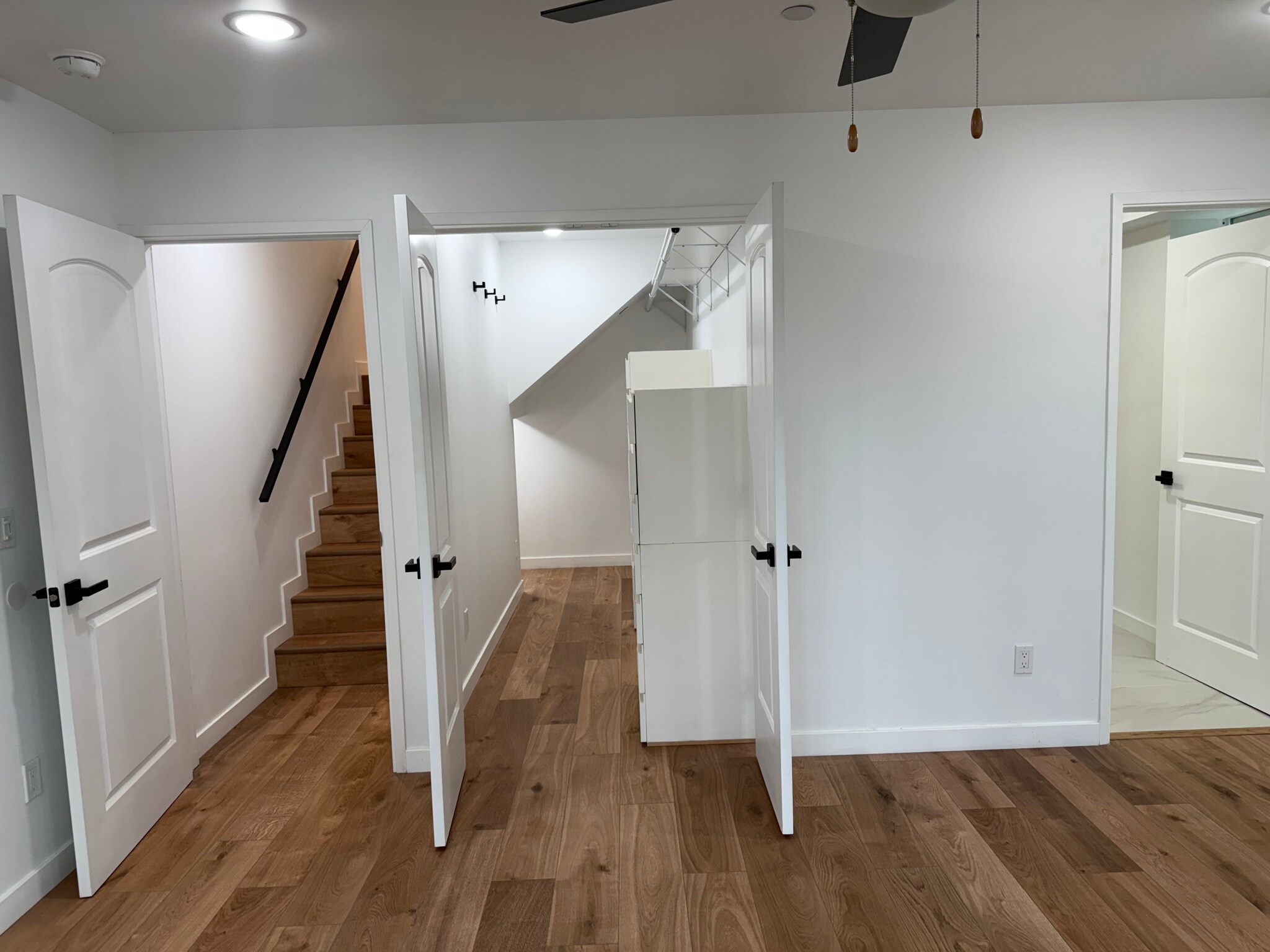 Huge Walk-in closet - 4253 Raynol St