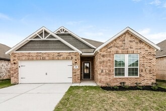 Building Photo - 416 Mustang Trot Dr