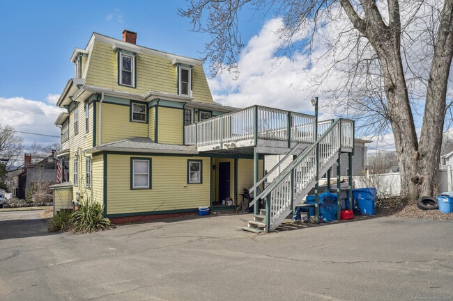 Building Photo - 34 Spring St