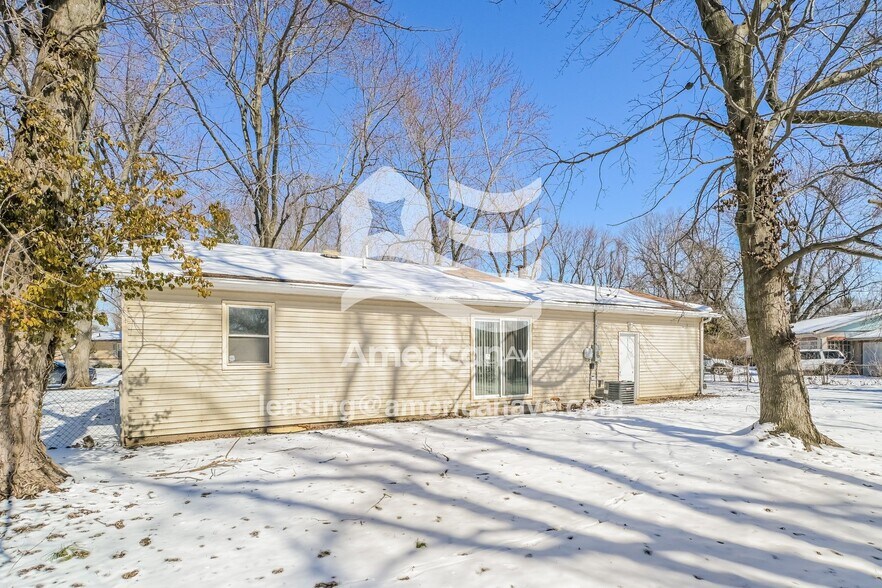 Building Photo - 126 Alice Dr
