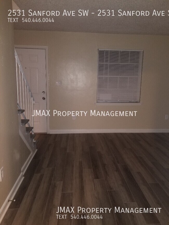 Building Photo - This property has a no security deposit op...