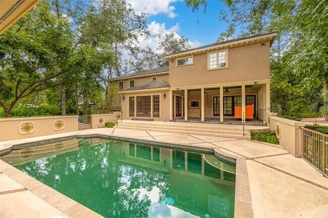 Building Photo - 210 Settlers Rd