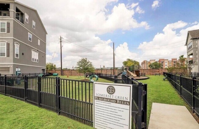Building Photo - 855 Dunleigh Meadows Ln