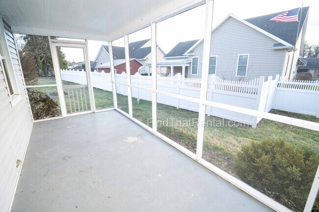 Building Photo - 805 Hamilton St