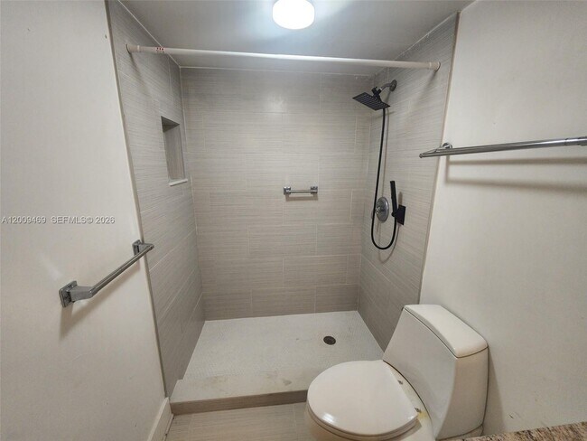 Building Photo - 11810 SW 80th St