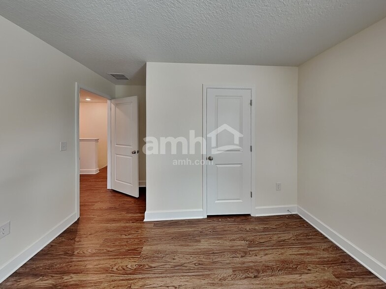 Building Photo - 4459 Reisswood Loop