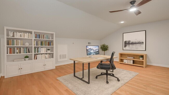 Building Photo - 13619 Brookbluff Ln