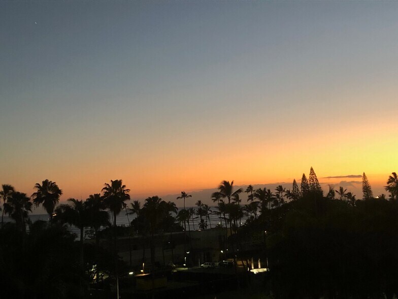 Sunset from 6th floor - 223 Saratoga Rd