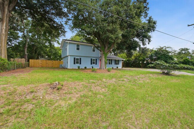 Building Photo - 1787 Hay Rd