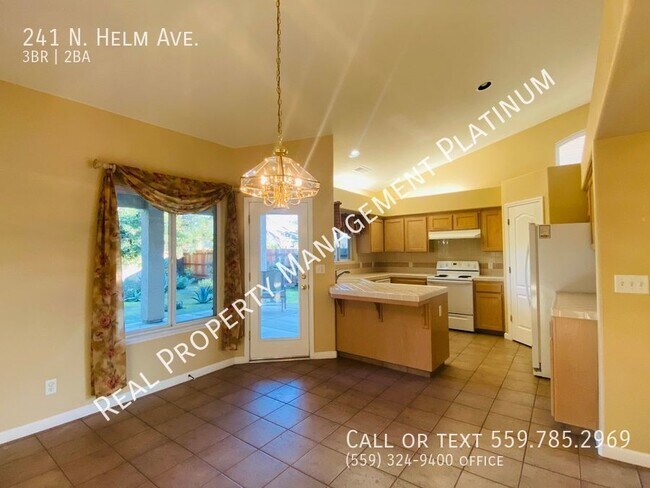 Building Photo - 241 N Helm Ave