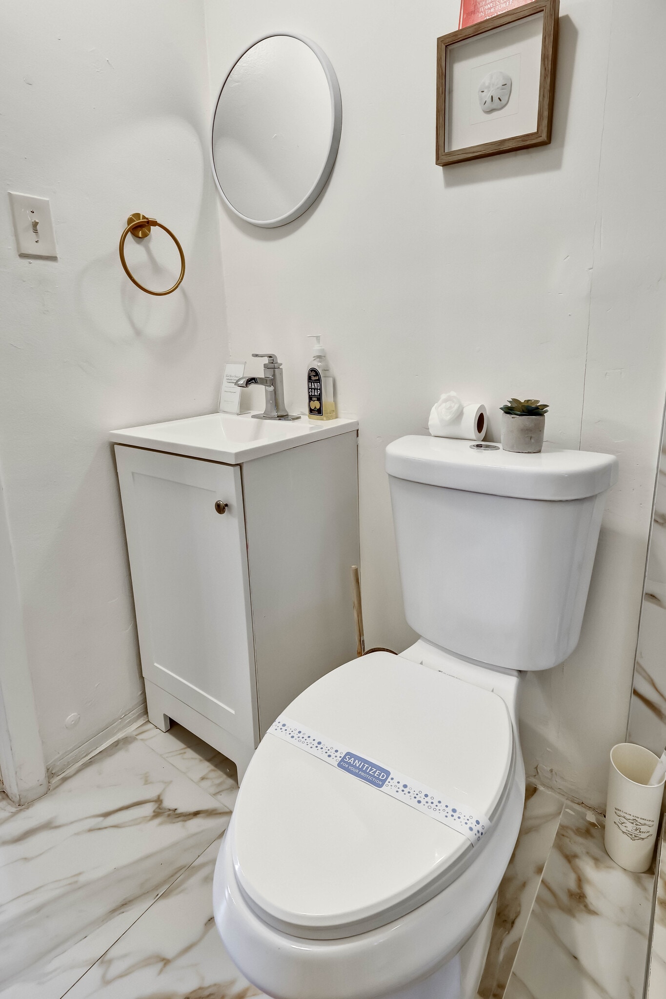 Hallway Bathroom - 313 NW 1st Ave