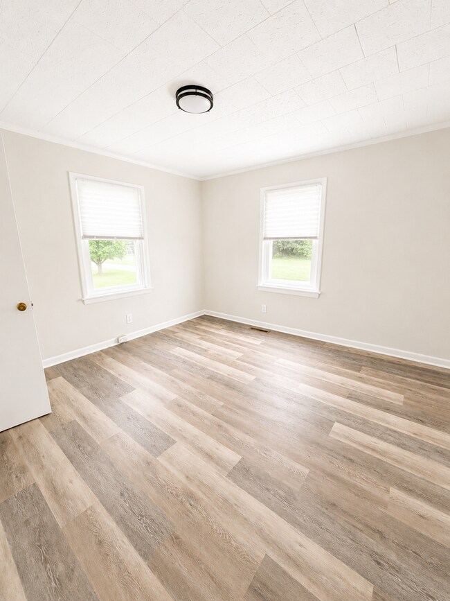 Building Photo - 1329 Marne St