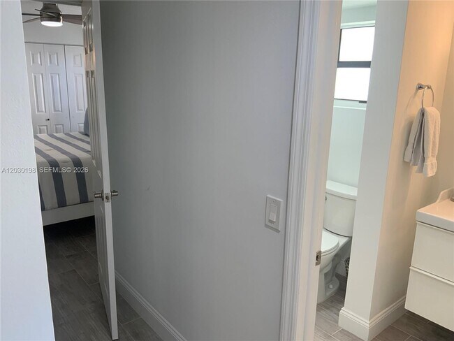 Building Photo - 6444 Collins Ave