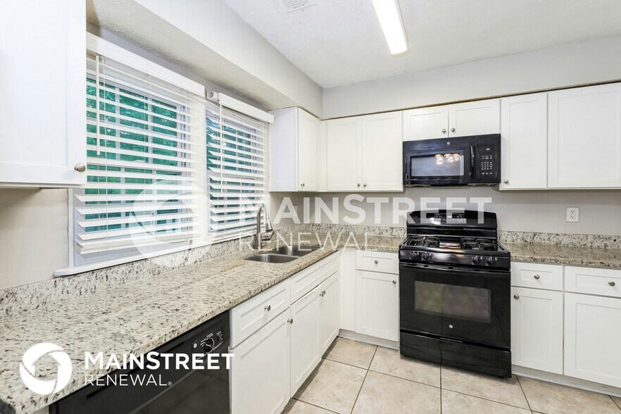 Building Photo - 8866 Burnham Way