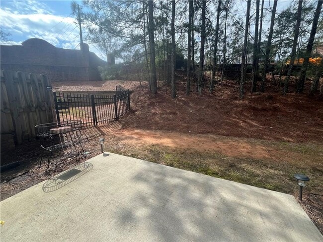 Building Photo - 5545 Bright Cross Wy