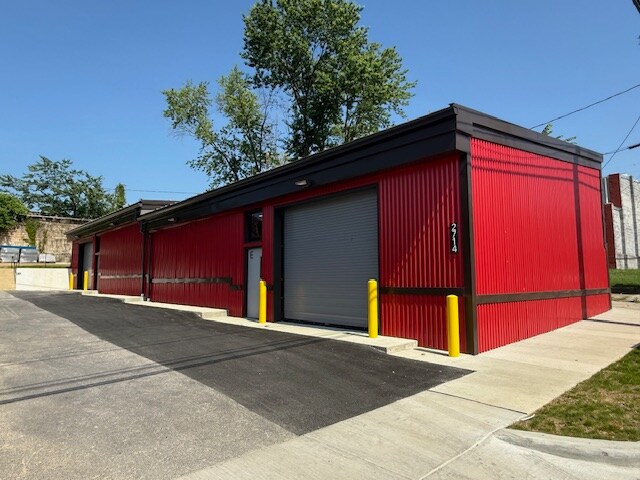 Building Photo - 2714 Mathews St