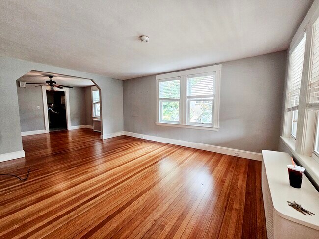 Building Photo - 11 Keefe Ave