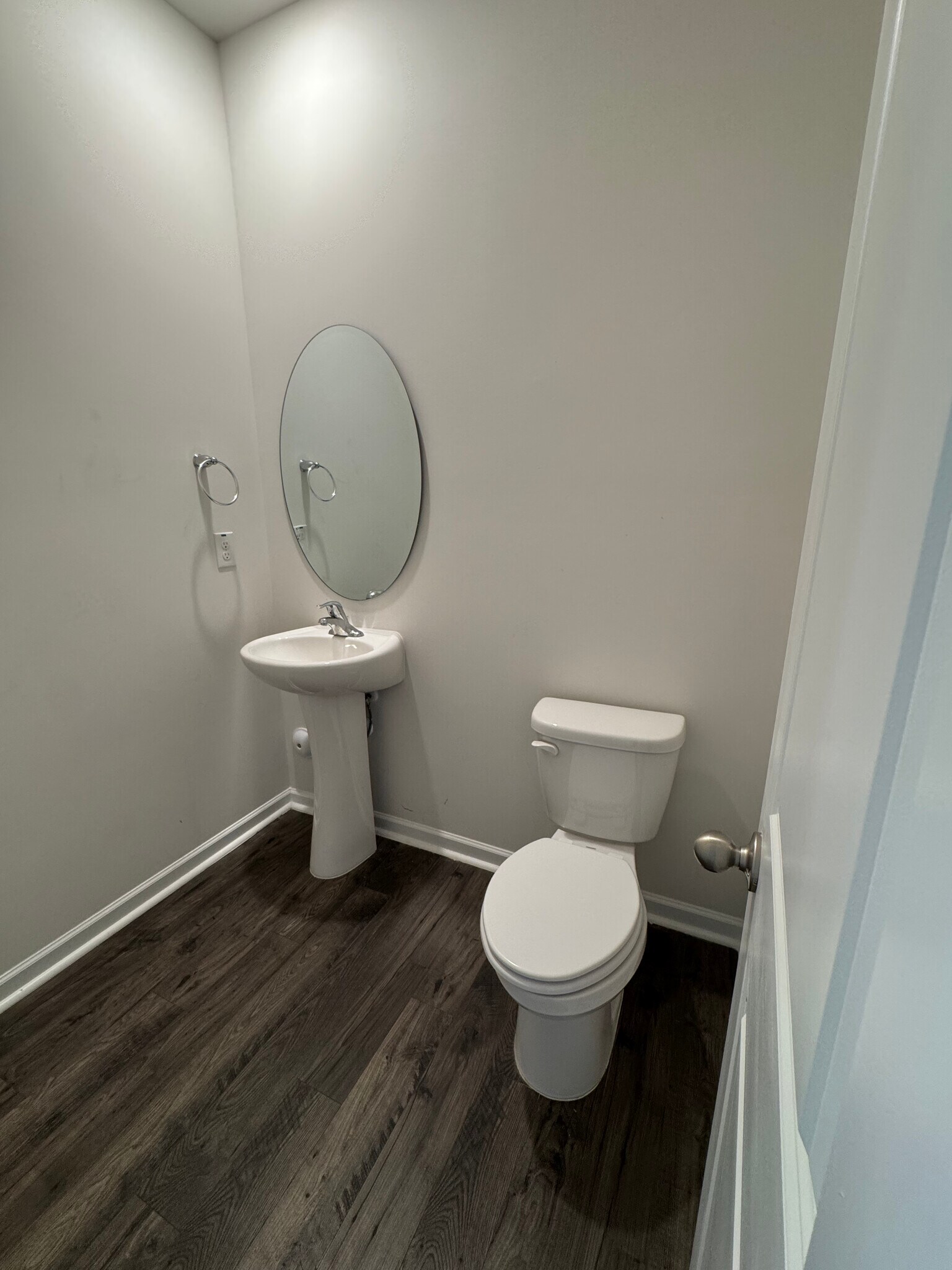 Half bath on main level - 406 Blue Aspen Dr