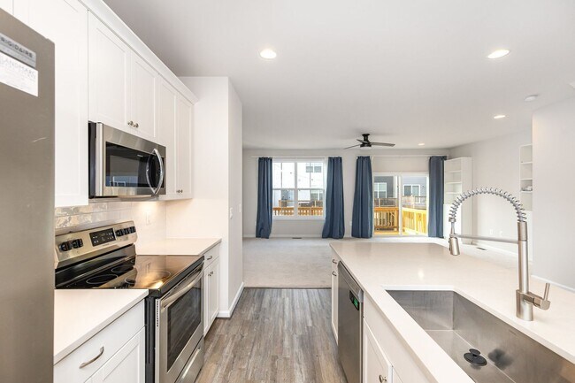 Building Photo - Upscale 2023 Build – EV Charger + Commuter...