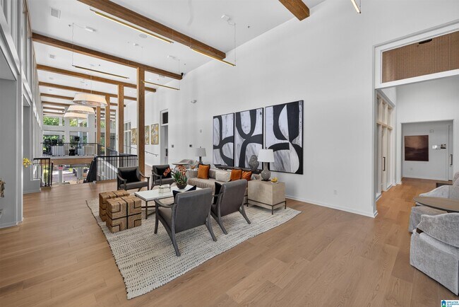 Building Photo - 4764 Silas Ave