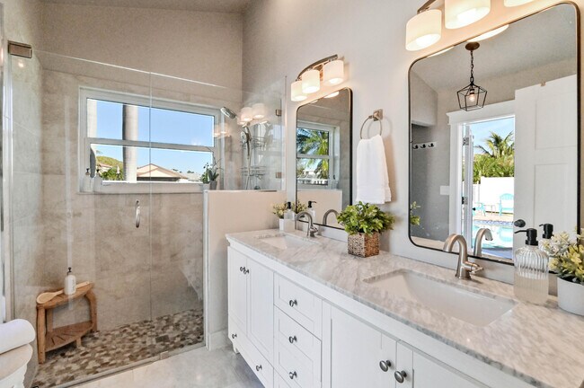 Building Photo - 6357 Terra Rosa Cir