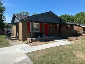 Building Photo - Coming Soon! Durham Gem with Fenced Yard & Deck