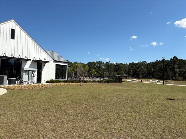 Building Photo - 2910 Hudson Hammock Wy