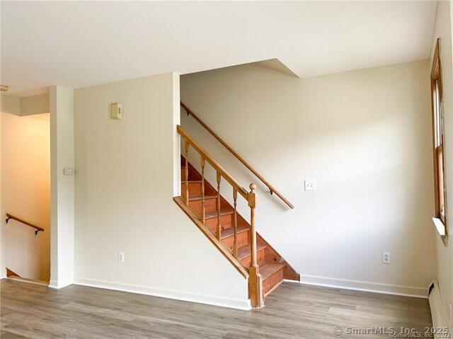 Building Photo - 77 Marion Ave