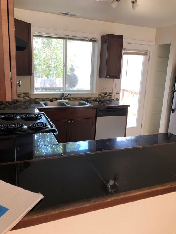 Building Photo - 3635 E Amazon Dr