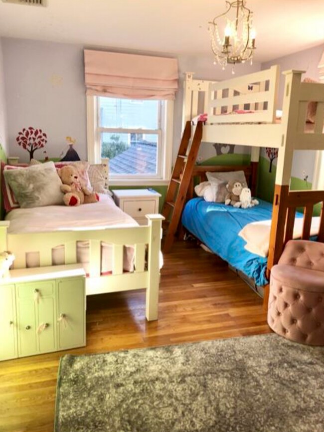 Building Photo - 47 Glen Ave