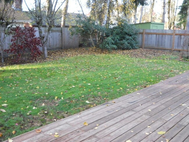 Building Photo - New paint & fencing