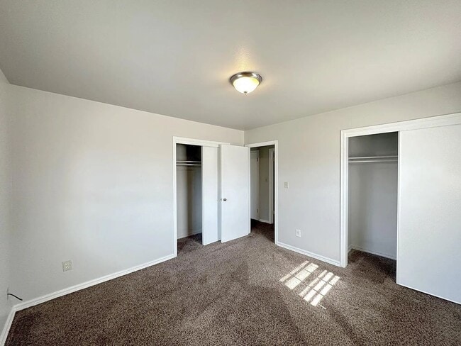Building Photo - 3200 NW 37th St