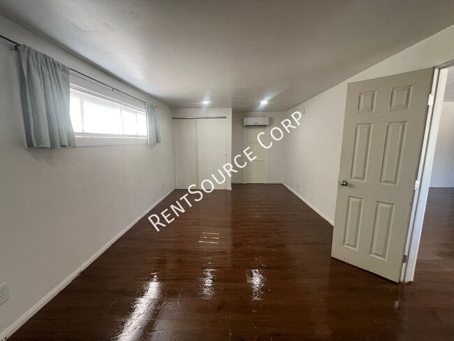 Building Photo - 26335 Community Blvd