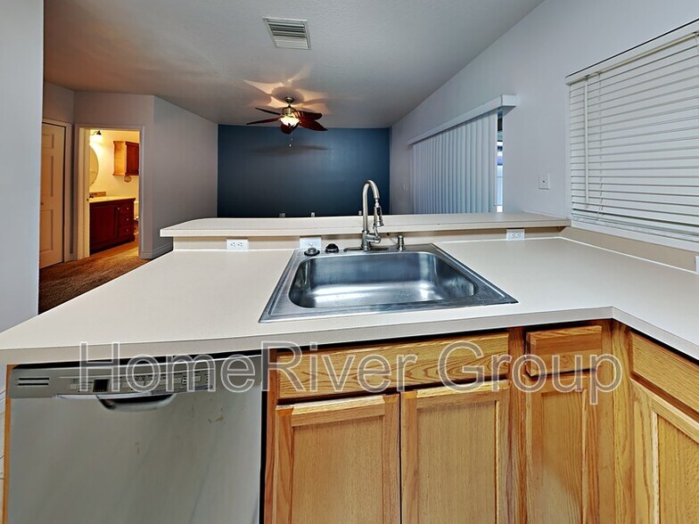 Building Photo - 1224 Charlesworth Dr