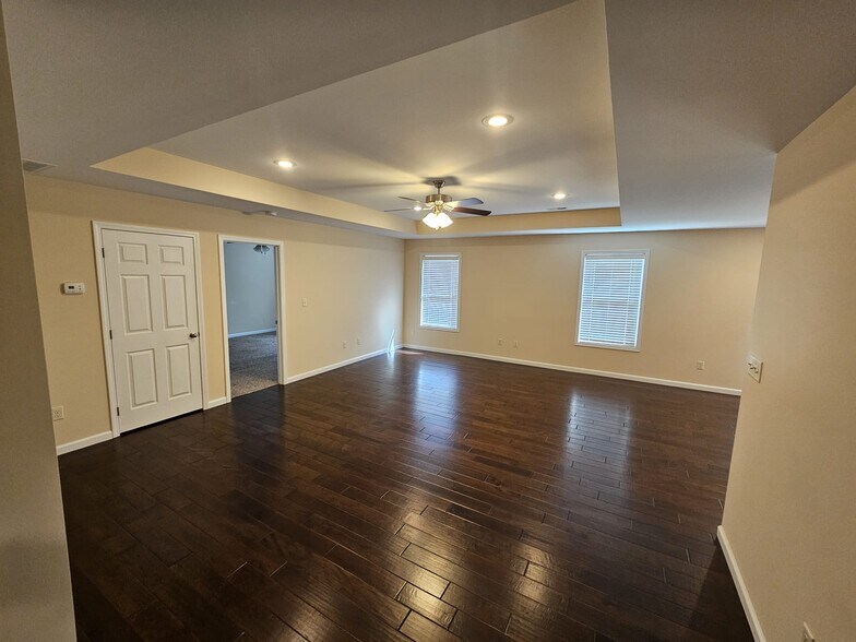 Large family room - 2647 Travelers Way